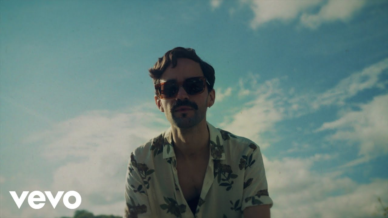 Gizmo Varillas “Follow the Sun” | Video Gizmo Varillas “Follow the Sun” | Video