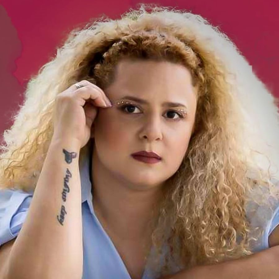 Ειρήνη Καλαμαράκη: «Ραγισμένη καρδιά» τιτλοφορείται το πρώτο δισκογραφικό βήμα της Ειρήνη Καλαμαράκη Ραγισμένη καρδιά