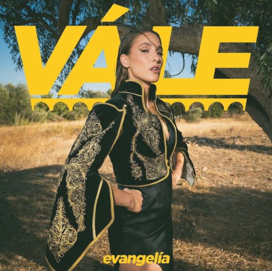 Evangelia “Vále” | Single Evangelia-Vále