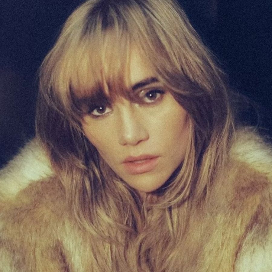 Suki Waterhouse “Dream Woman” | Video Suki Waterhouse - Dream Woman