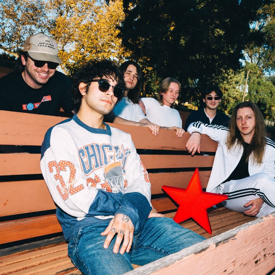 The Sophs “Sweetiepie”: Ακούστε το νέο single από το ντεμπούτο άλμπουμ τους The Sophs-Sweetiepie