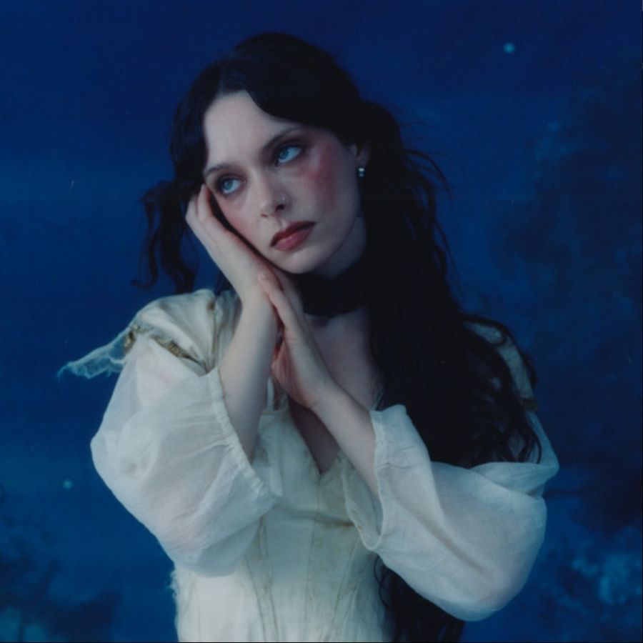 Holly Humberstone “Cruel World” | Νέο άλμπουμ Holly Humberstone-Cruel World