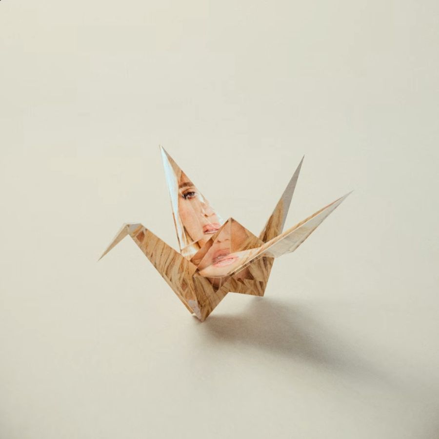 Kesha “Origami!”: Το νέο single που σηματοδοτεί μια εποχή ελευθερίας και pop αυτοπεποίθησης Kesha-Origami