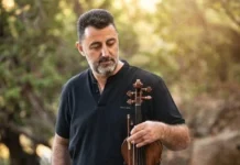 «Να μην τα κλαις τα μάτια μου»: Ο Ηλίας Χορευτάκης και ο Μιχάλης Καλλέργης ενώνουν για πρώτη φορά τις φωνές τους ilias-choreftakis-michalis-kallergis-na-min-ta-klais-ta-matia-moy