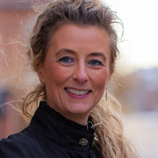 Mette Kjær undefined Andersen