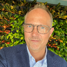 Renè undefined Lund
