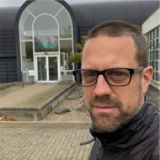 Daniel Kunz undefined Theemann