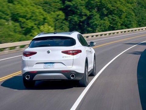 Alfa Romeo Stelvio Light Edition 2018 Price Amp Specs