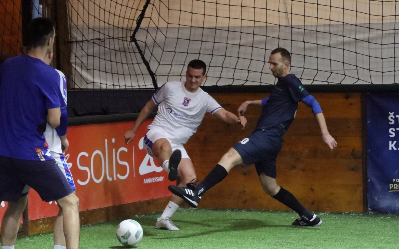 Remi u Corn Ligi 5+1: 3:3 između Londonska Sirotinja i SportyMate