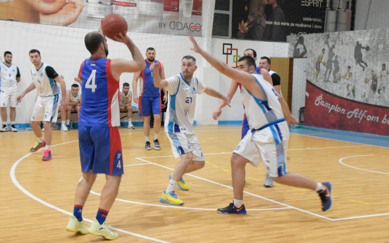 M:tel slavio u rezultatski skromnom susretu IT Lige — 38:25