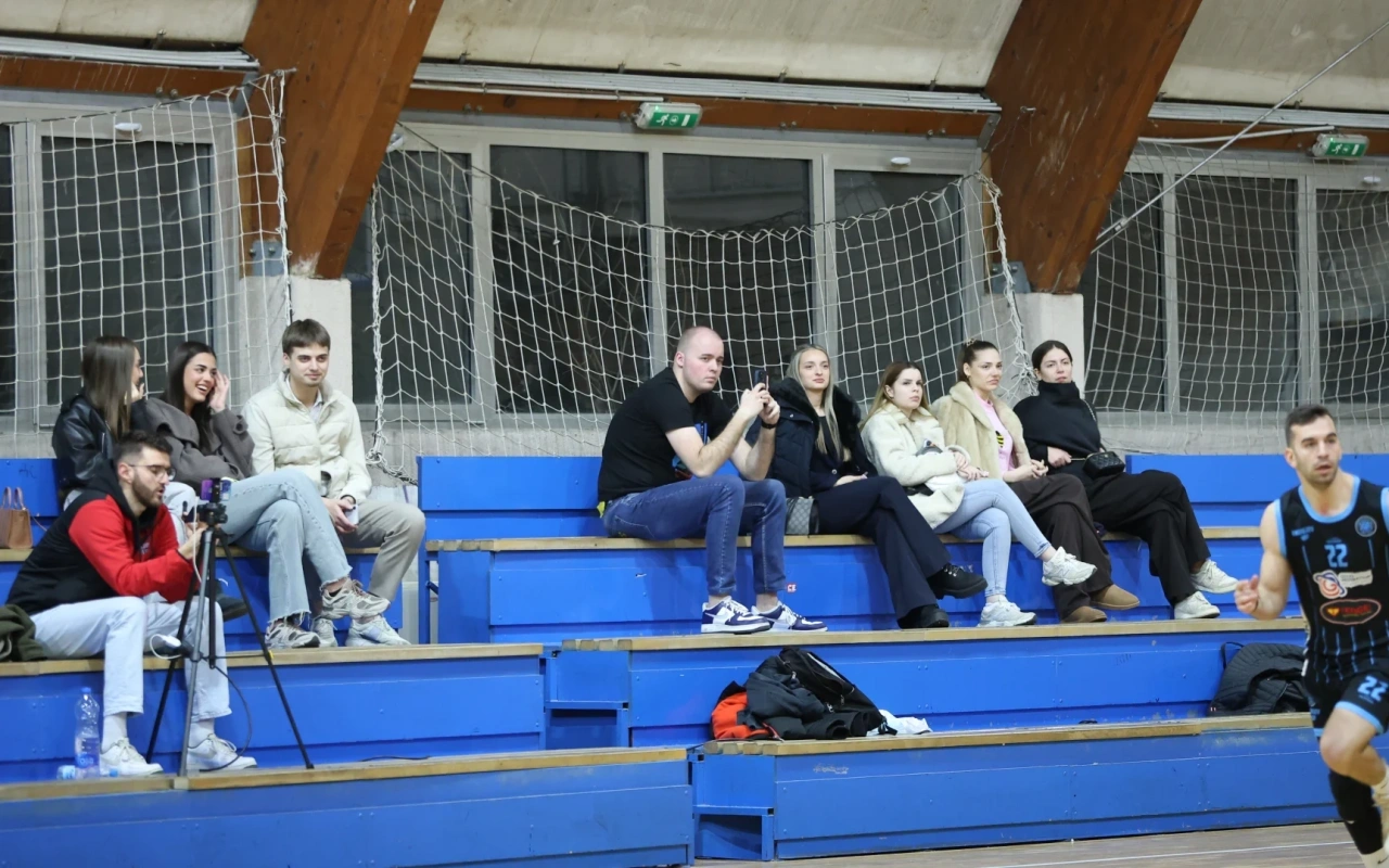 Olimpik zadržao mirnoću i slavio 64:44 u derbiju 19. kola Super Lige