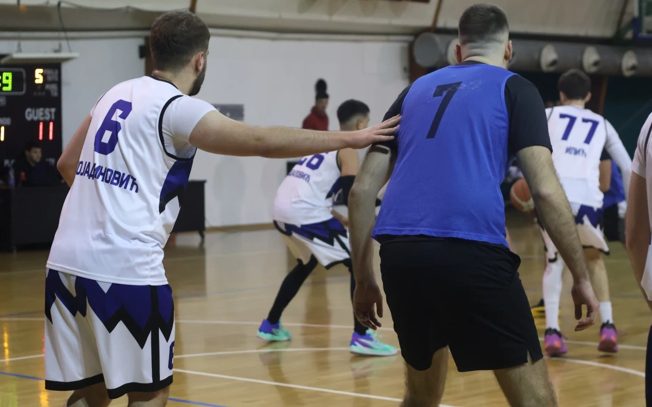KK Vinjau slavio protiv KK Banjica 59:52 u SOUTH E LIGA