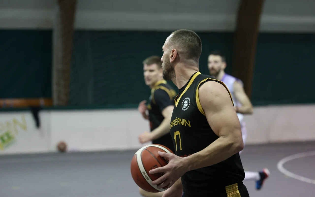 Garašanin slavio u napetom finišu — 66:60 protiv KK Underdogs
