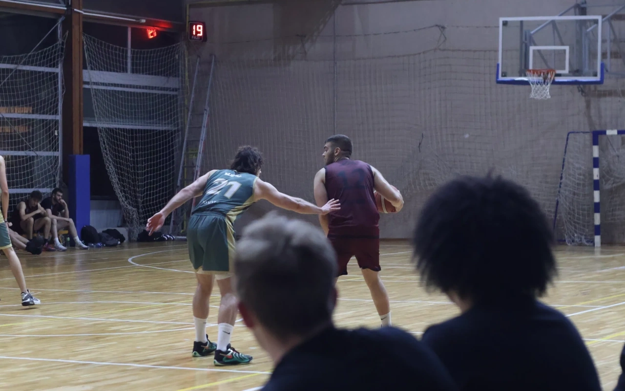 Mali Hajni savladali Brđane 76 u neizvesnoj polufinalnoj utakmici