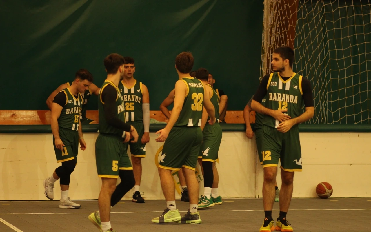 Napet završetak na Corn Product Balonu: KK Crashers savladao Barandu 52:50
