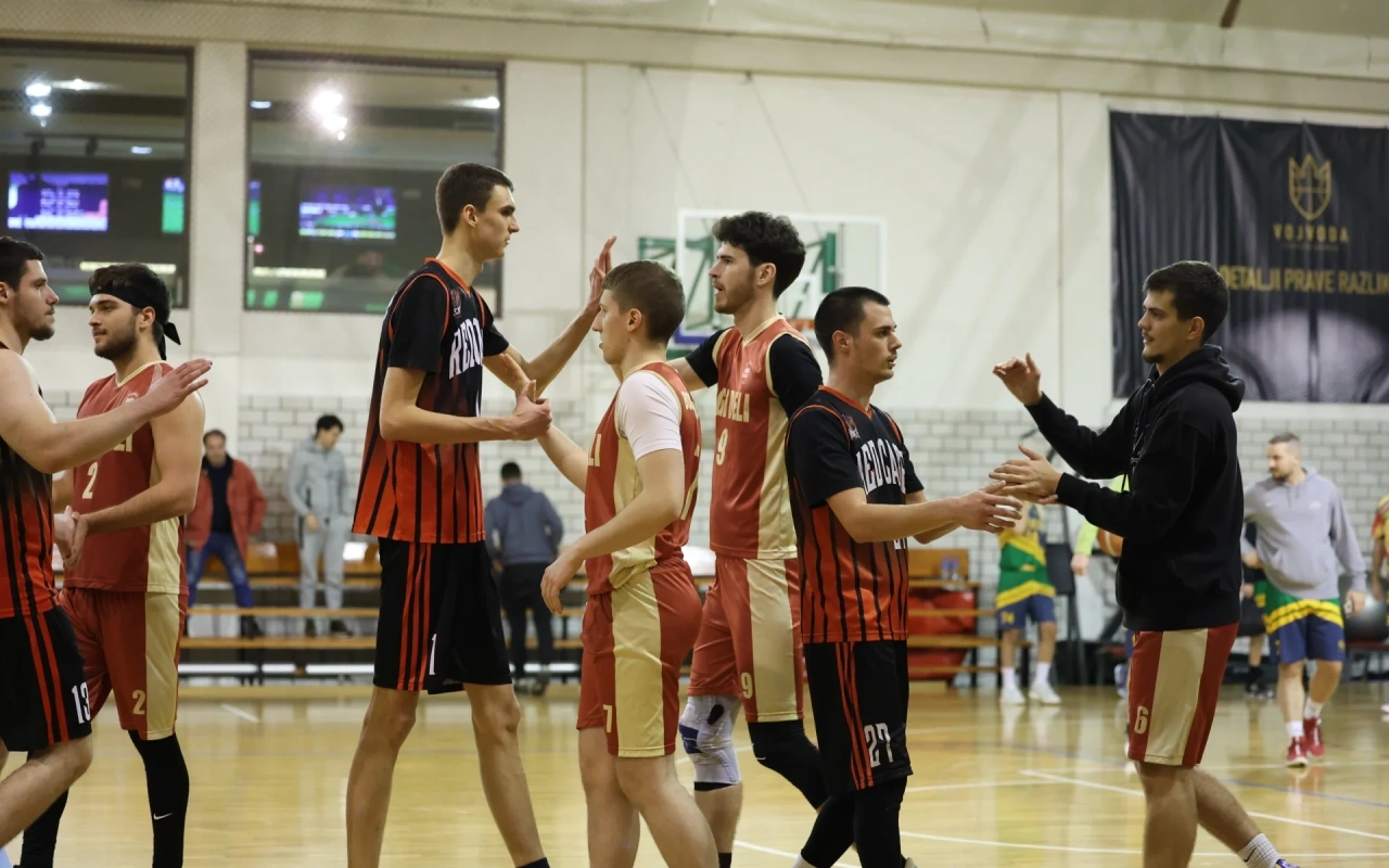 Preokret u završnici: Bgd Deli slavio protiv Red Cage 55:52