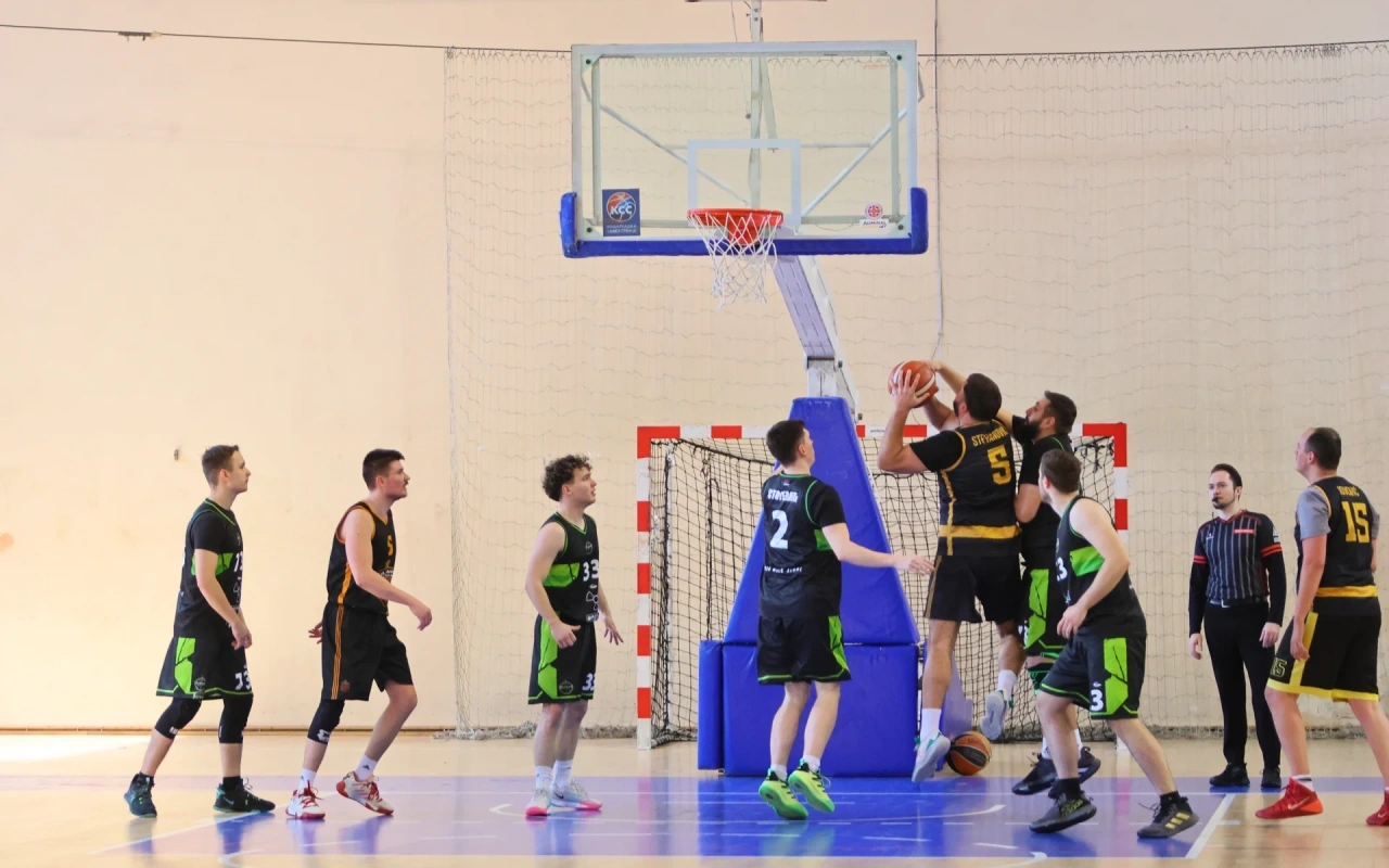Eastwich nadigrao KK Državni Projekat — 79:34 (SOUTH E LIGA)