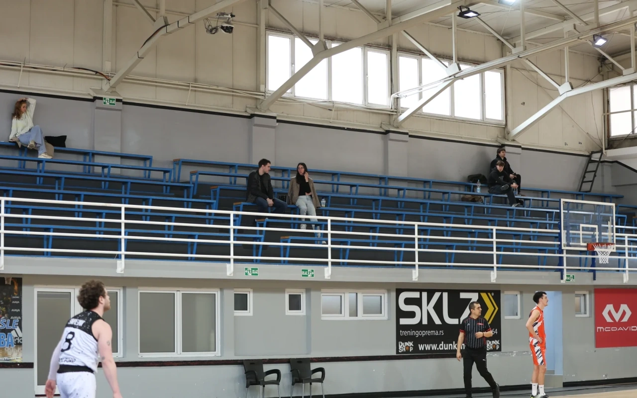 Blok Bricks slavio protiv Alan Forda 63:53 u SOUTH C LIGA