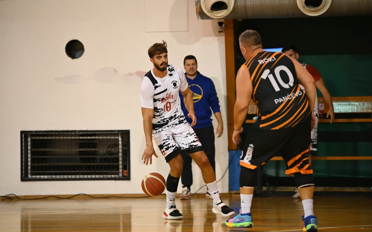 Tenzijska završnica: LIGHTHOUSE slavio 75:72 protiv Midlife Crisis