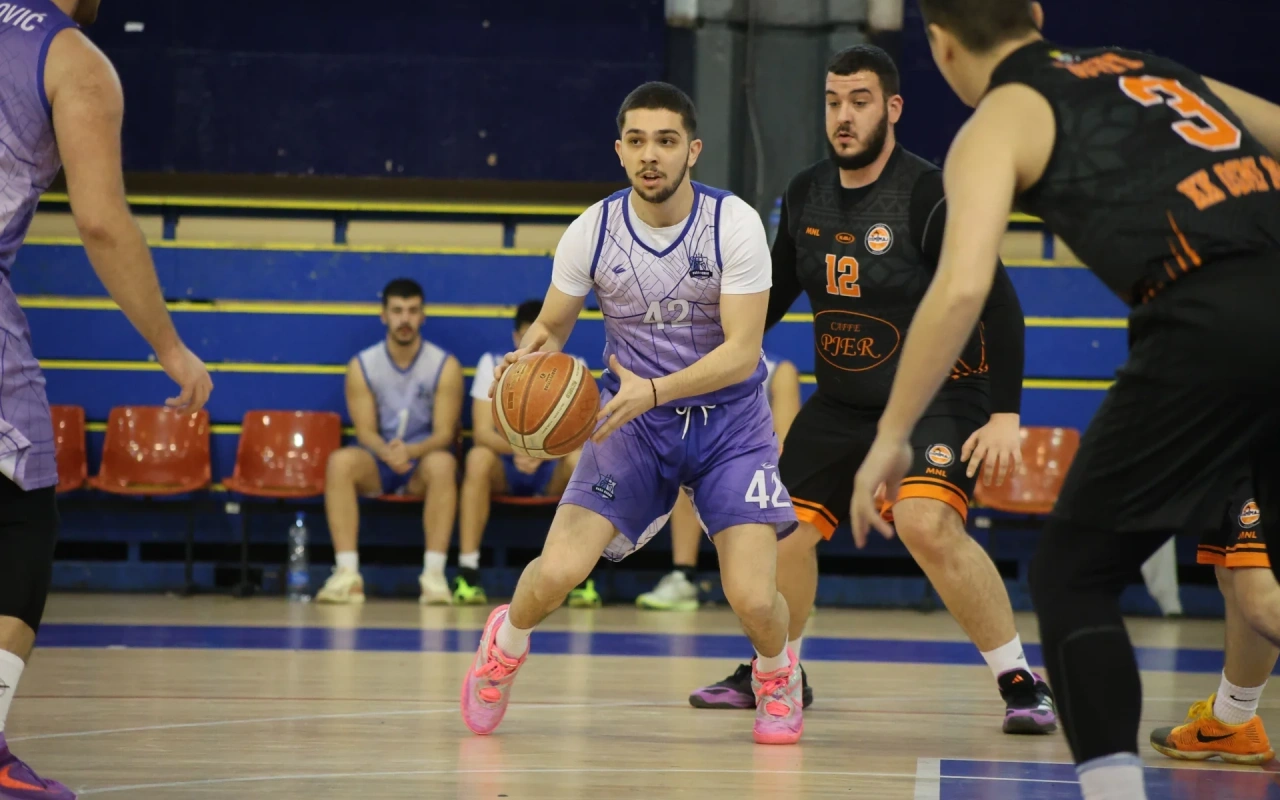 KK 8. Maj nadigrao KK Pada Neron — 48:43
