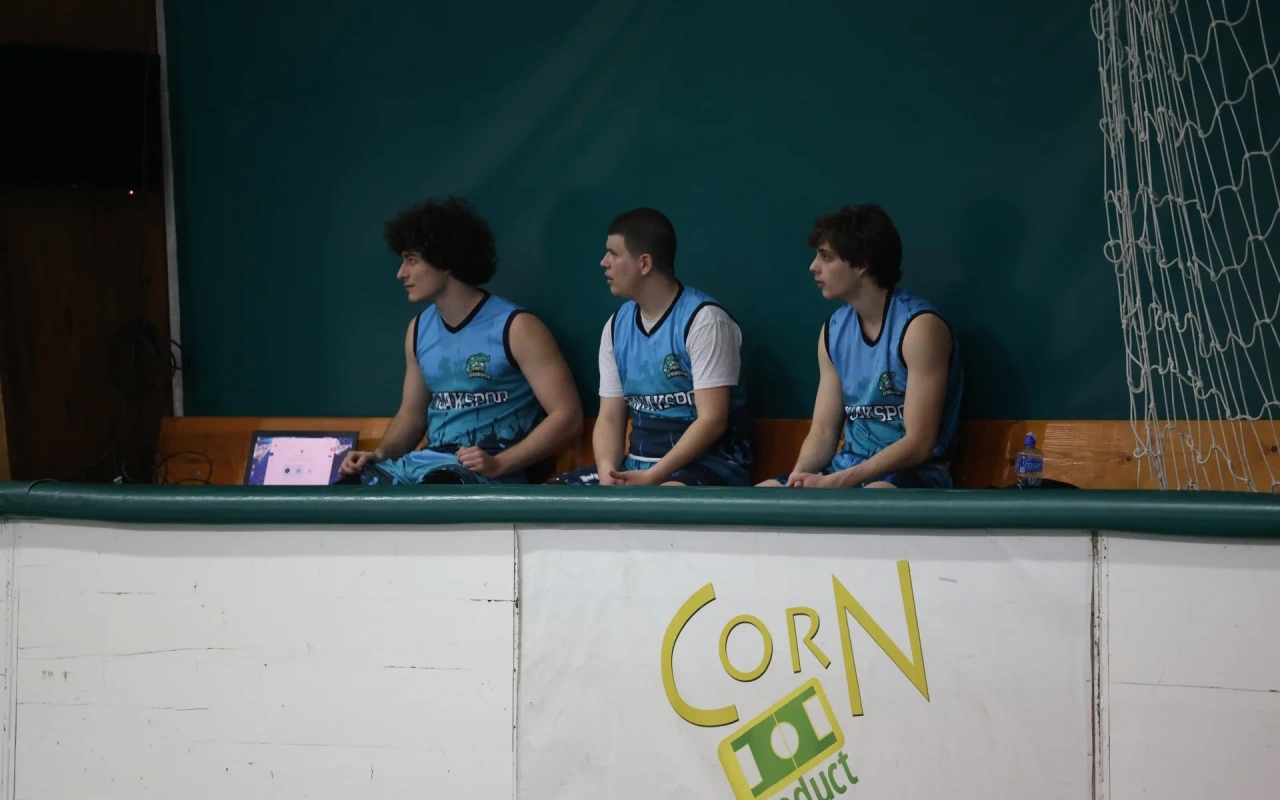 Tesna pobeda KK Bata nad New Belgrade Saints 65:63