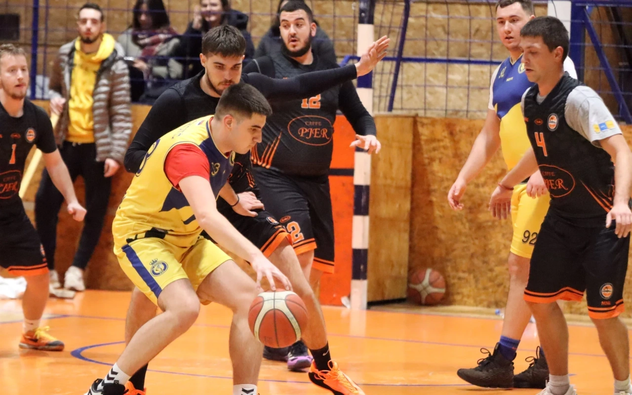 KK 8. Maj rutinski do pobede — 74:49 u Balon Sava