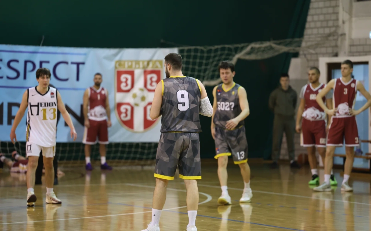 Tesna pobeda KK Hedon nad Petsto dva — 45:42 u SOUTHEAST LIGA