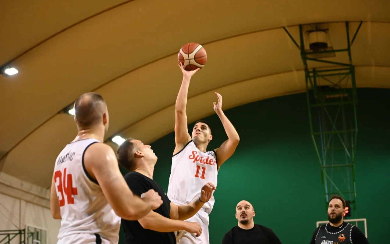 KK Spider slavio protiv Jakuze Ubrzanje 38:34 u praznoj, čvrstoj utakmici SOUTH B LIGE