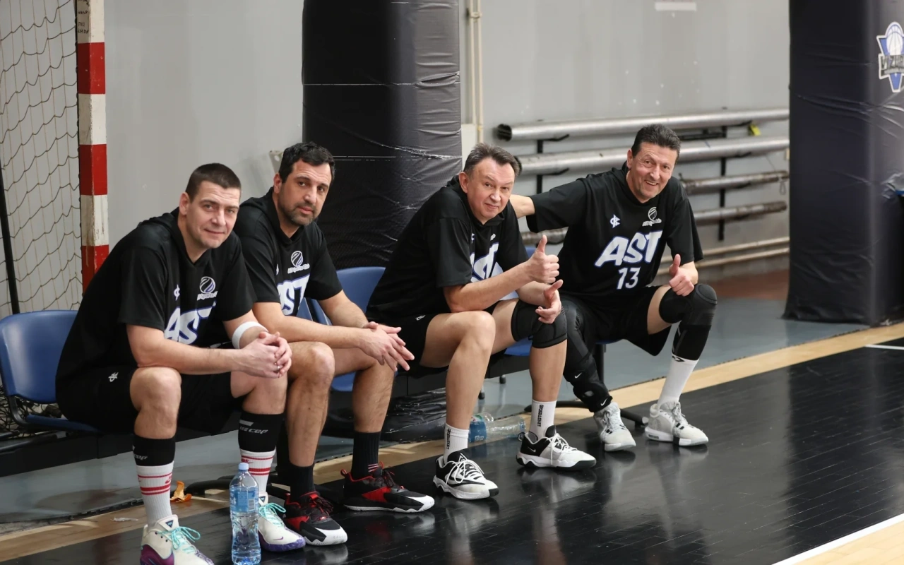 Preokret koji se pamti: Way Star 80, AST 74