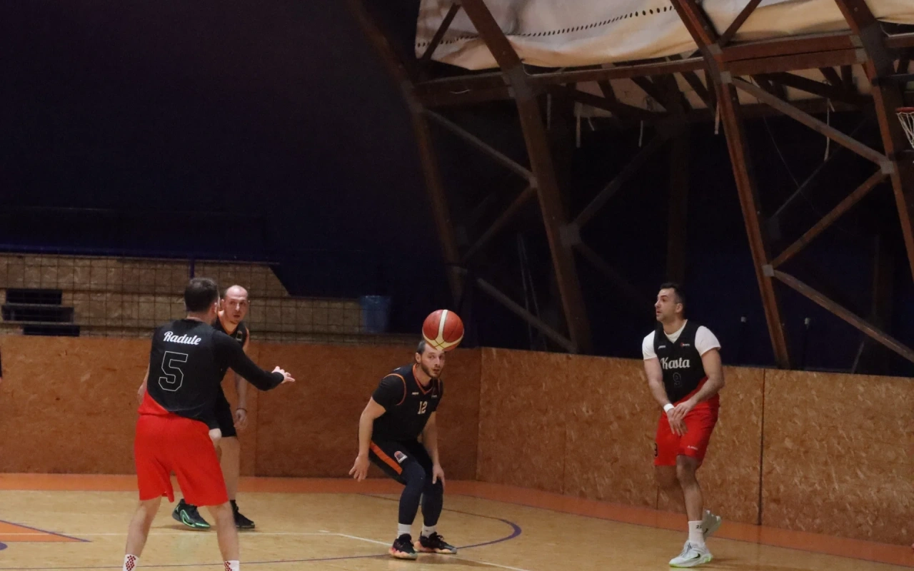 KASTA preokretom do tesne pobede nad Flying Dogz — 71:67