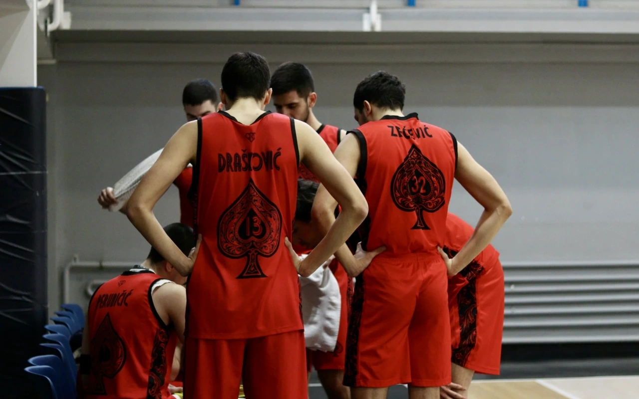 KK Kec iz Rukava deklasirao Titans — 63:34
