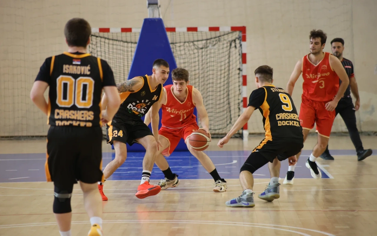 Preokret u finišu: KK Crashers srušili Mirijevo 61:57 u neizvesnoj završnici