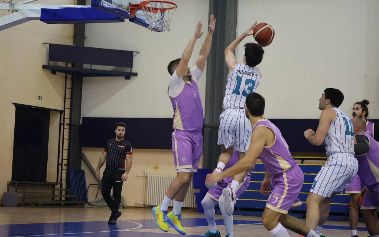 Drama u GOLD B LIGA: KK Hyperborea pobedila KK River 49:47
