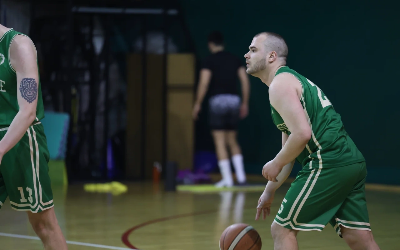 Zona Verde 66, Kolor Tim 63 — neizvesna završnica u WEST LIGA