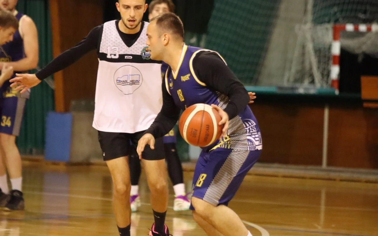 LEVA OBALA BEOGRADA ostvarila pobedu u četvrtfinalu Andrejev i Darkovog kupa