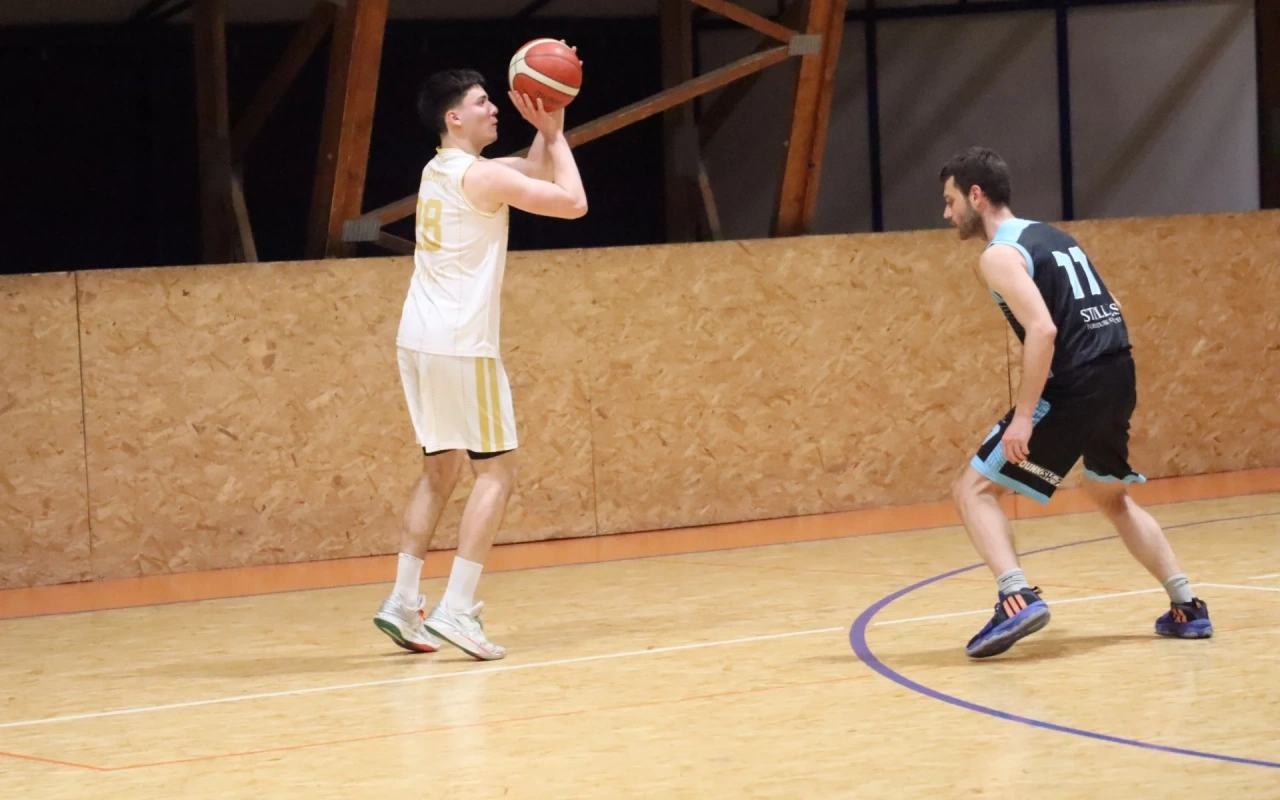 Flaming Lions prelomili meč u poslednjoj četvrtini i slavili 65:44