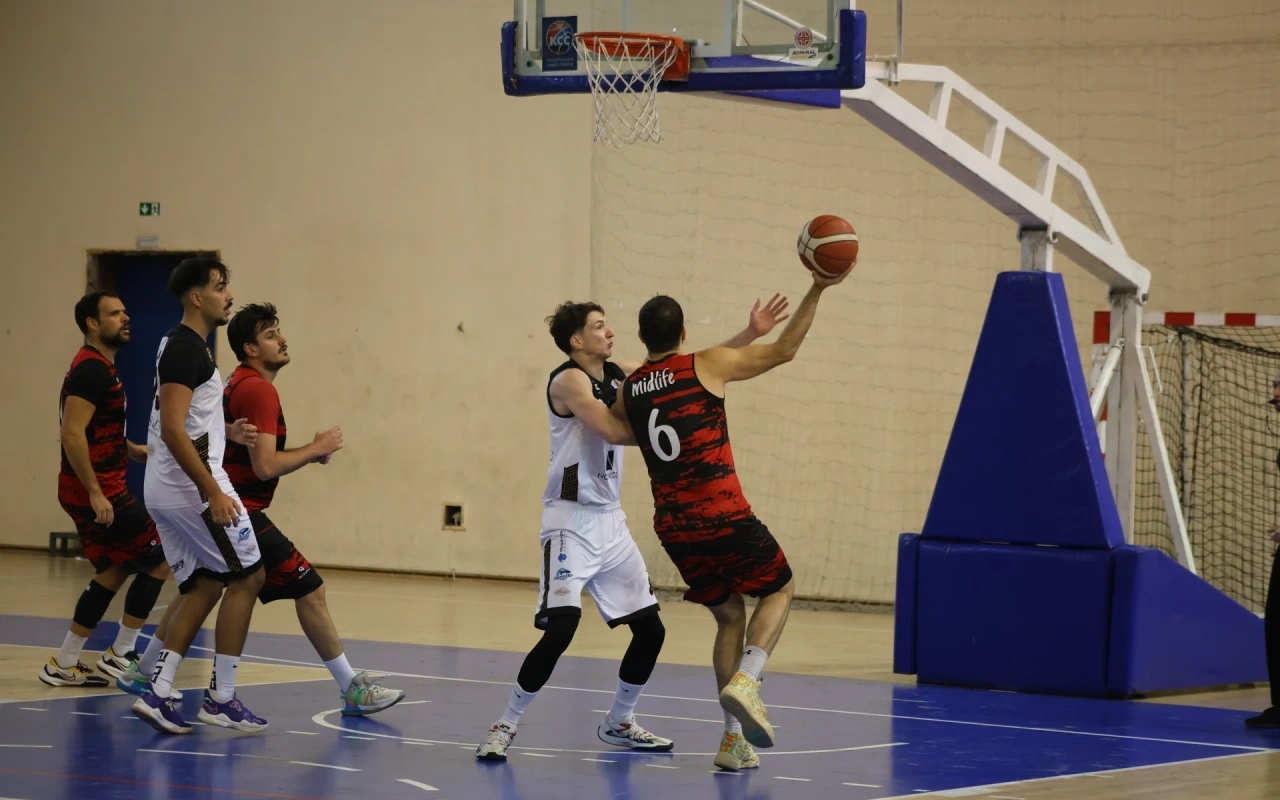 Midlife Crisis slavio protiv Lože 82:73 u 7. kolu PRO LIGE