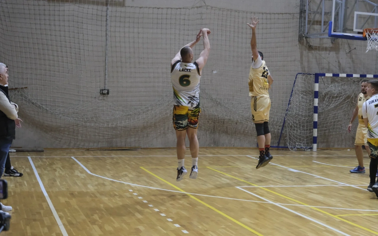 Napeta borba u Južnoj D ligi: KK Donji Senjak savladao Tropski Bar rezultatom 61:55