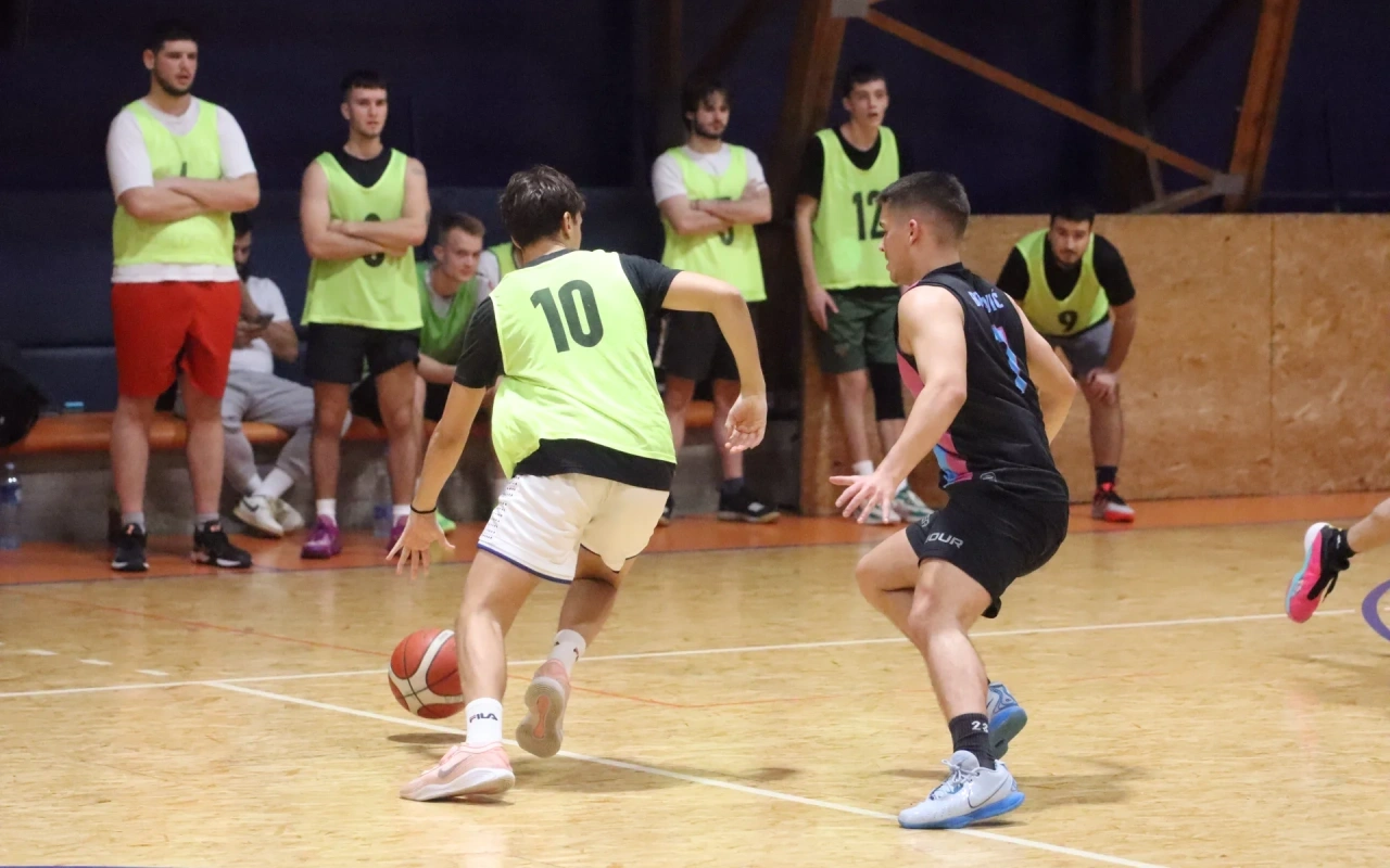 MODAMS 70 — KK Flop Udarac 7 75: Pejić donеo pobedu u drami četvrtog perioda