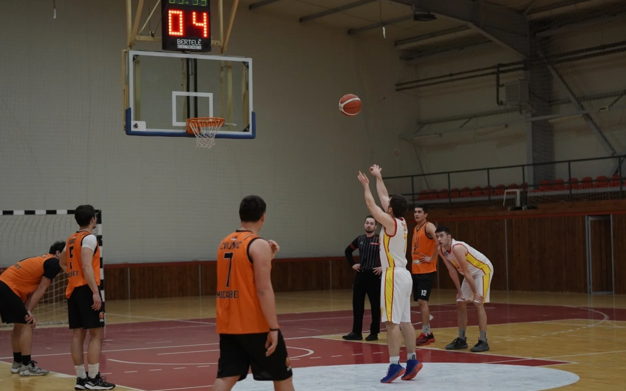 Napeta završnica u SOUTHEAST LIGA: KK Mocart Bet pobedio KK Flaming Lions 58:55 u S.C. Kovilovu