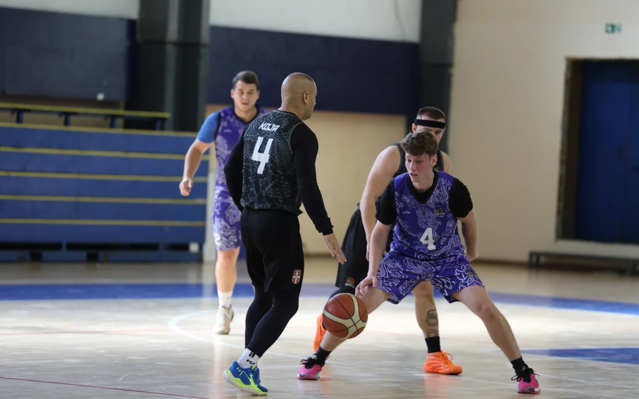 Tesna pobeda Flop Udarac 7 protiv VIPERS u GOLD C LIGI