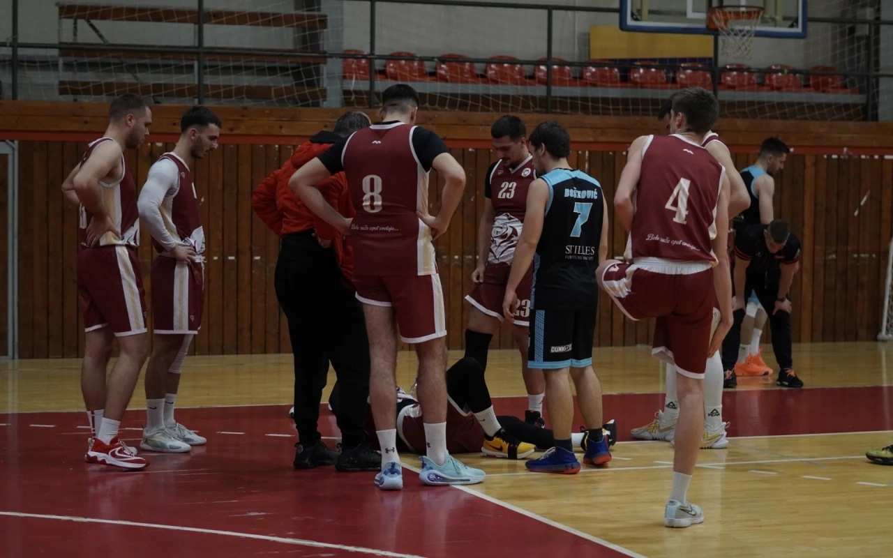 Bela Ruža slavi u Kovilovu: 82-70 protiv BC Flaming Lions