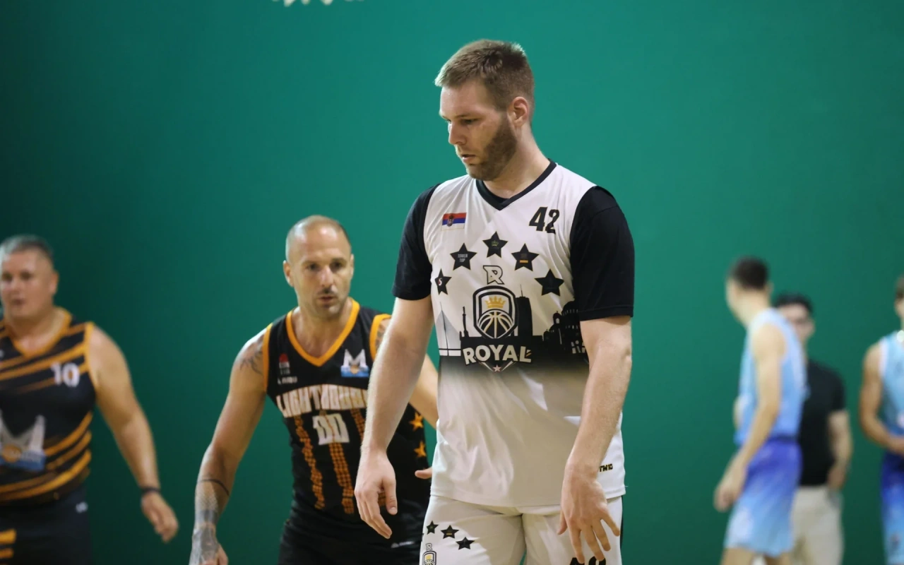 Way Star dominira i ostvaruje pobedu nad LIGHTHOUSE u polufinalu PRO LIGE