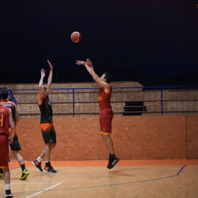 https://s3.eu-central-1.amazonaws.com/nex-to.me/8bdba2b1-6214-4b49-87aa-0701a85c94ce/photos/1763288933_1f9c91d2-2acb-4482-8002-e5ad9c76fe1a-cover.webp