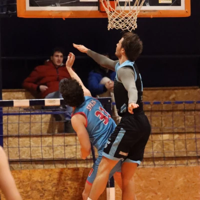 https://s3.eu-central-1.amazonaws.com/nex-to.me/8bdba2b1-6214-4b49-87aa-0701a85c94ce/photos/1766950315_b8ee2a02-6d79-48e9-a709-7931c0804a9d-cover.webp