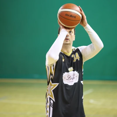 https://s3.eu-central-1.amazonaws.com/nex-to.me/8bdba2b1-6214-4b49-87aa-0701a85c94ce/photos/1774811572_60e5b1ed-a620-42e7-a1b1-8bb4785bd3f6-cover.webp