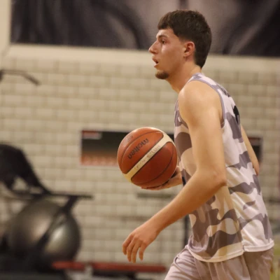 https://s3.eu-central-1.amazonaws.com/nex-to.me/8bdba2b1-6214-4b49-87aa-0701a85c94ce/photos/1777139600_dd70a7b3-0284-4af5-8939-1507c0da8353-cover.webp