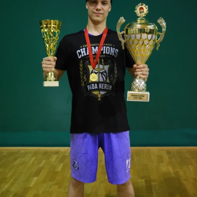 https://s3.eu-central-1.amazonaws.com/nex-to.me/8bdba2b1-6214-4b49-87aa-0701a85c94ce/photos/1782064880_a85d27ee-5cf4-4930-bc25-959858dcda53-cover.webp