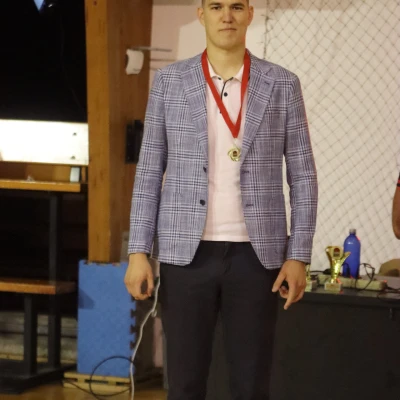 https://s3.eu-central-1.amazonaws.com/nex-to.me/8bdba2b1-6214-4b49-87aa-0701a85c94ce/photos/1790581099_e1bee376-98ef-4ecf-a557-f65d605ea41e-cover.webp