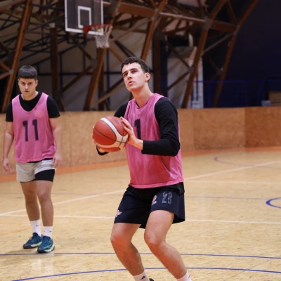 https://s3.eu-central-1.amazonaws.com/nex-to.me/8bdba2b1-6214-4b49-87aa-0701a85c94ce/photos/1791741074_bf4b1916-a504-406d-a58e-6b238b6ffe33-cover.webp